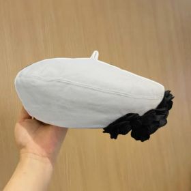 A Fashionable And Fluffy Painter's Hat That Makes Your Face Look Good (Option: White-One size)